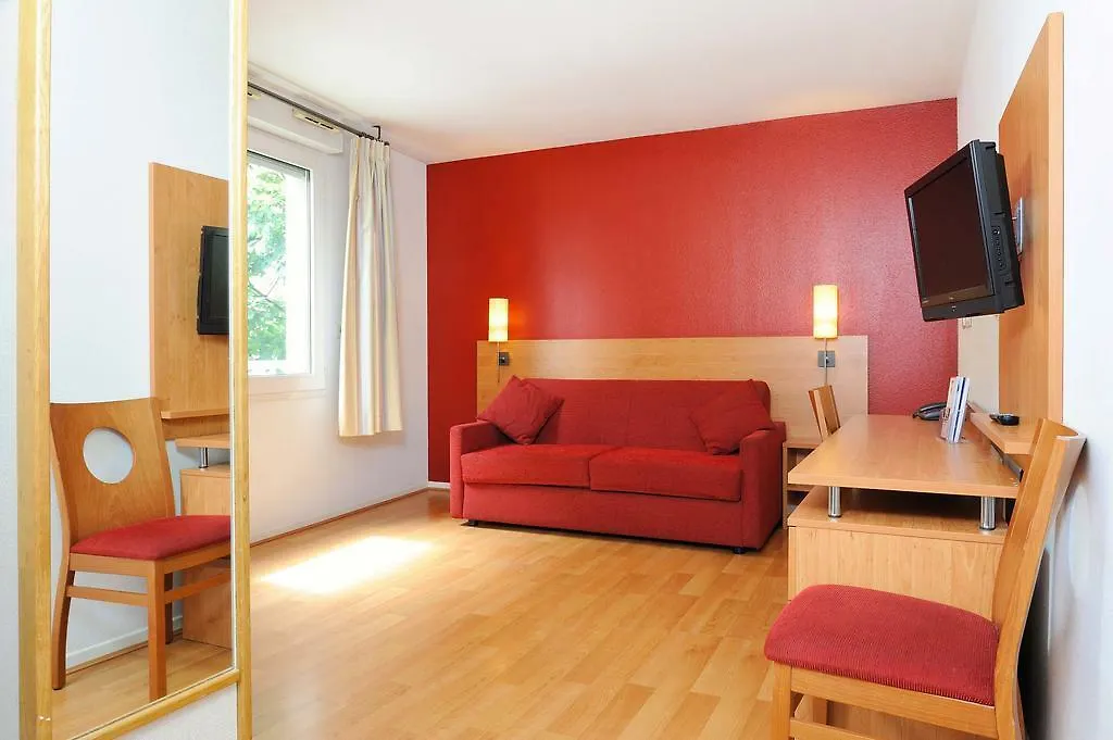 **  Sejours & Affaires Lyon Saxe-Gambetta Aparthotel France